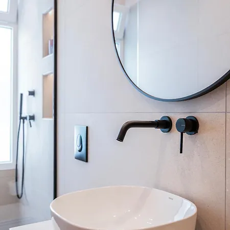 Spacious & Luxe 3br Downtown 1min To 公寓 *