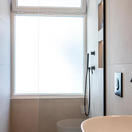 Spacious & Luxe 3br Downtown 1min To 公寓