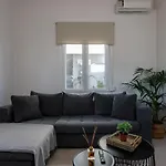 Spacious & Luxe 3br Downtown 1min To