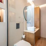 Spacious & Luxe 3br Downtown 1min To * Κως Πόλη